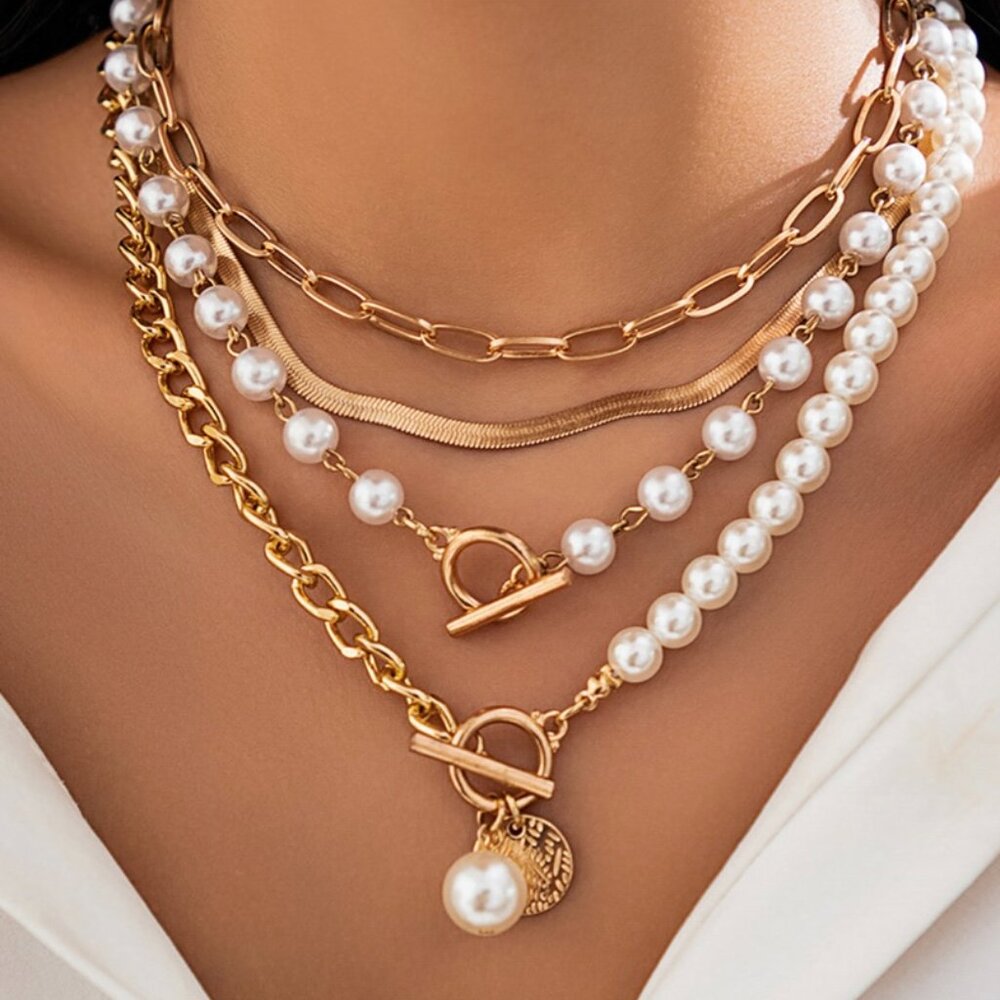 Pearl Detail Multi Chain Necklace in White and Gold